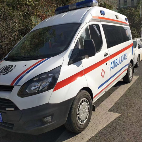 麻章品质救护车出租,为您的健康出行负责